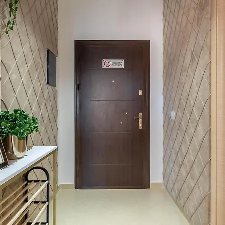 Sunny Vibes Apartment Sarande
